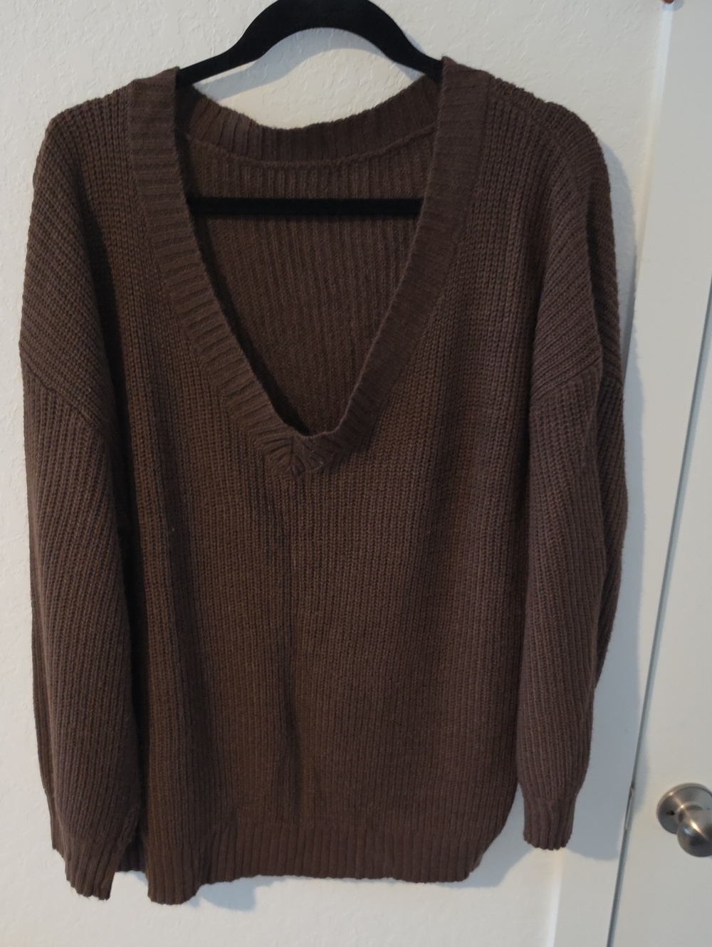 SHEIN Brown Ribbed V-Neck Men's Sweater